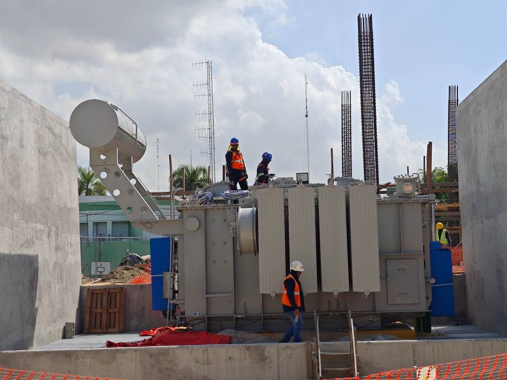 Huixing Heavy Electric bevordert de energie-infrastructuur in de Dominicaanse Republiek